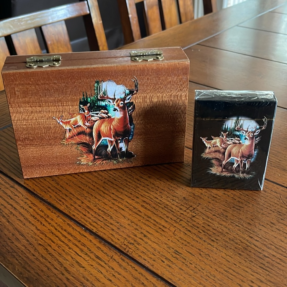 Vintage Wood Storage Box Whitetail Buck and Doe plus Matching Playing Cards